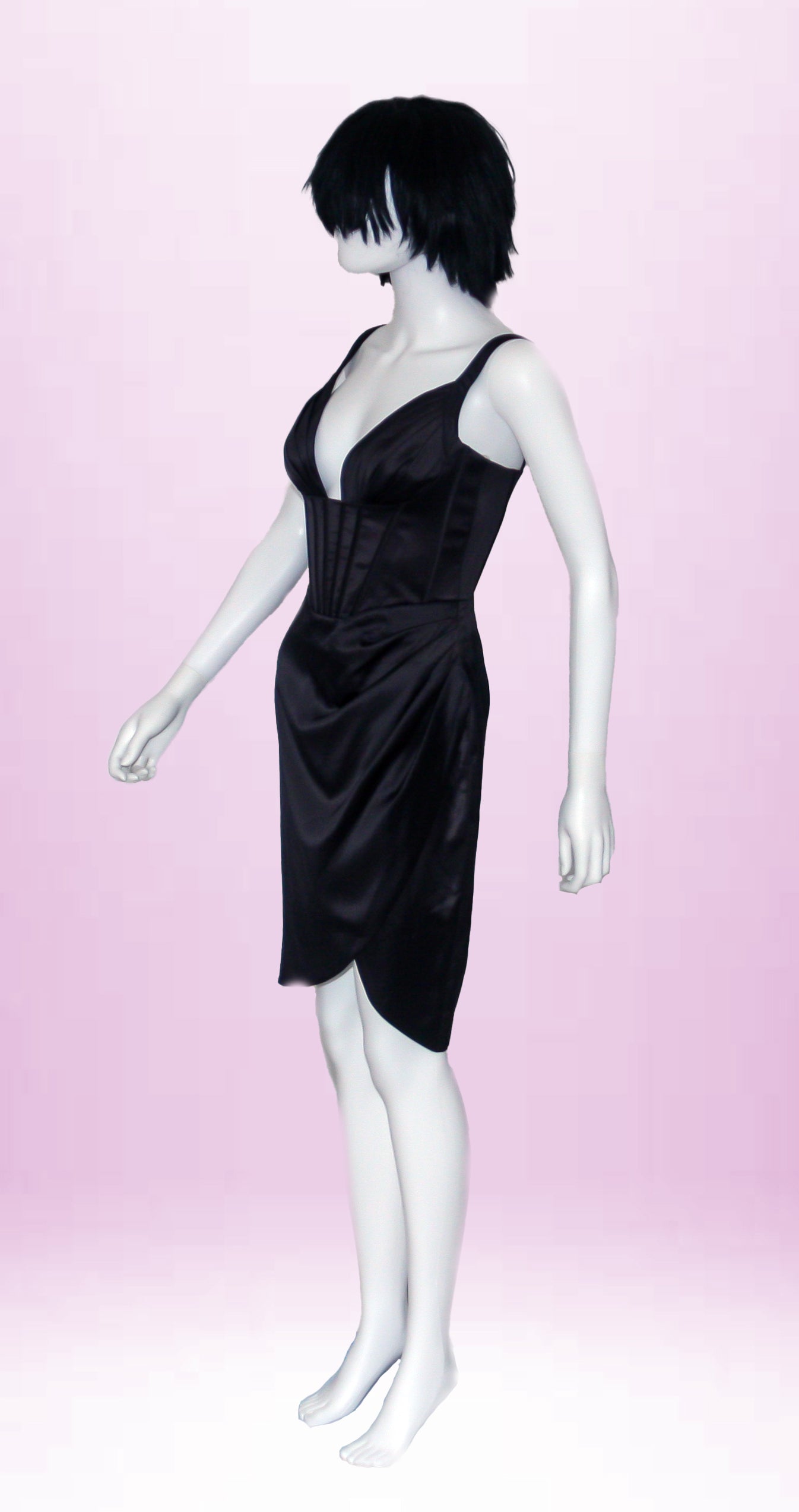 Abito corto nero con ampia scollatura