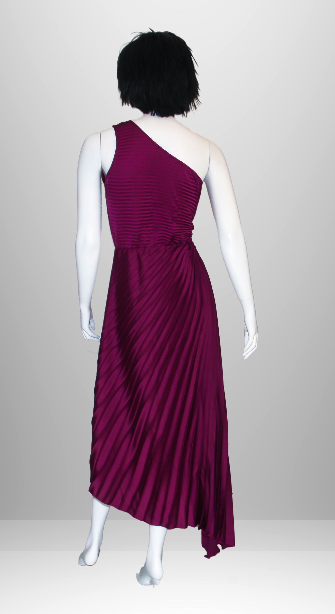 Abito lungo elegante plissettato viola scuro