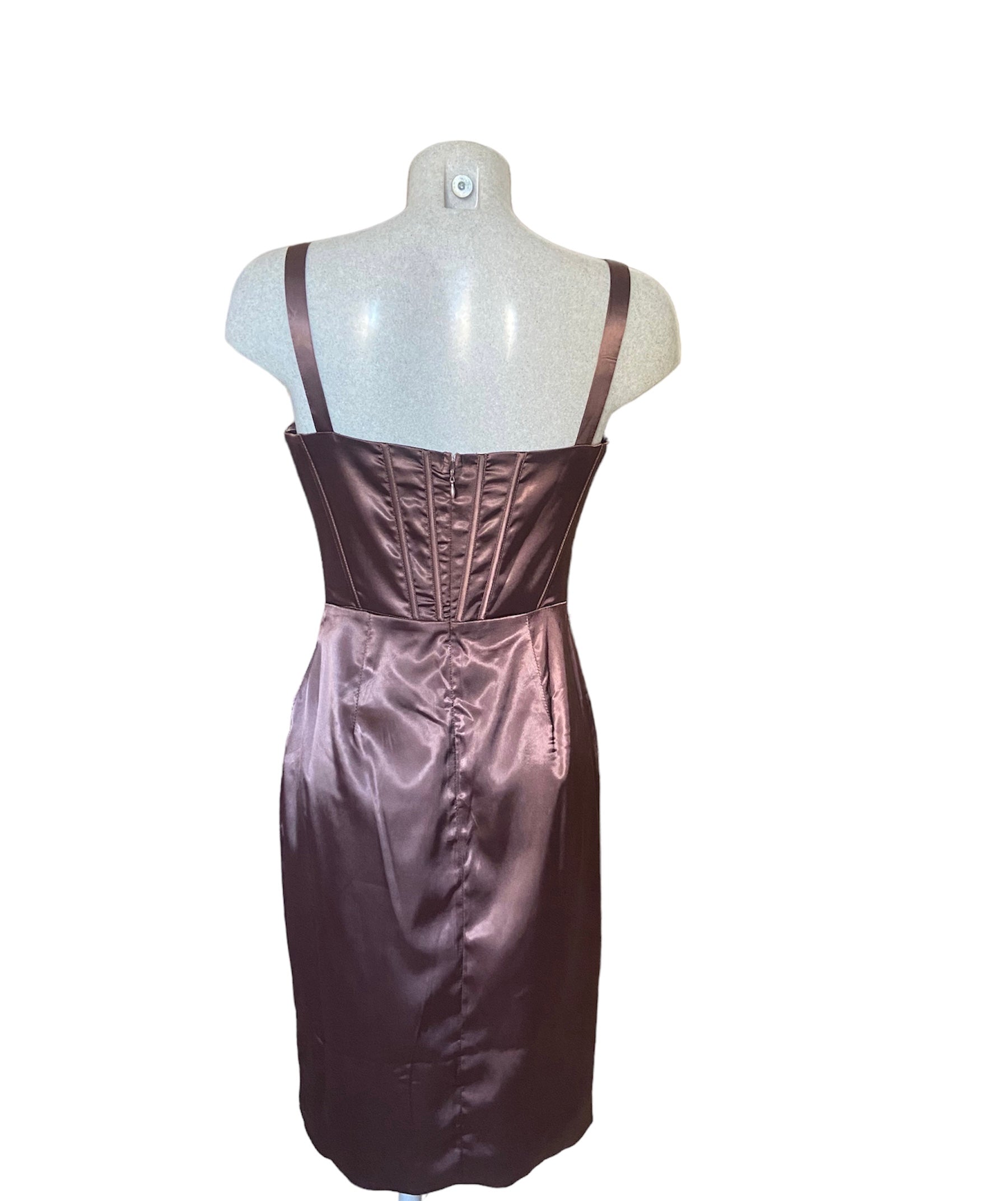 Abito corto sexy marrone in seta